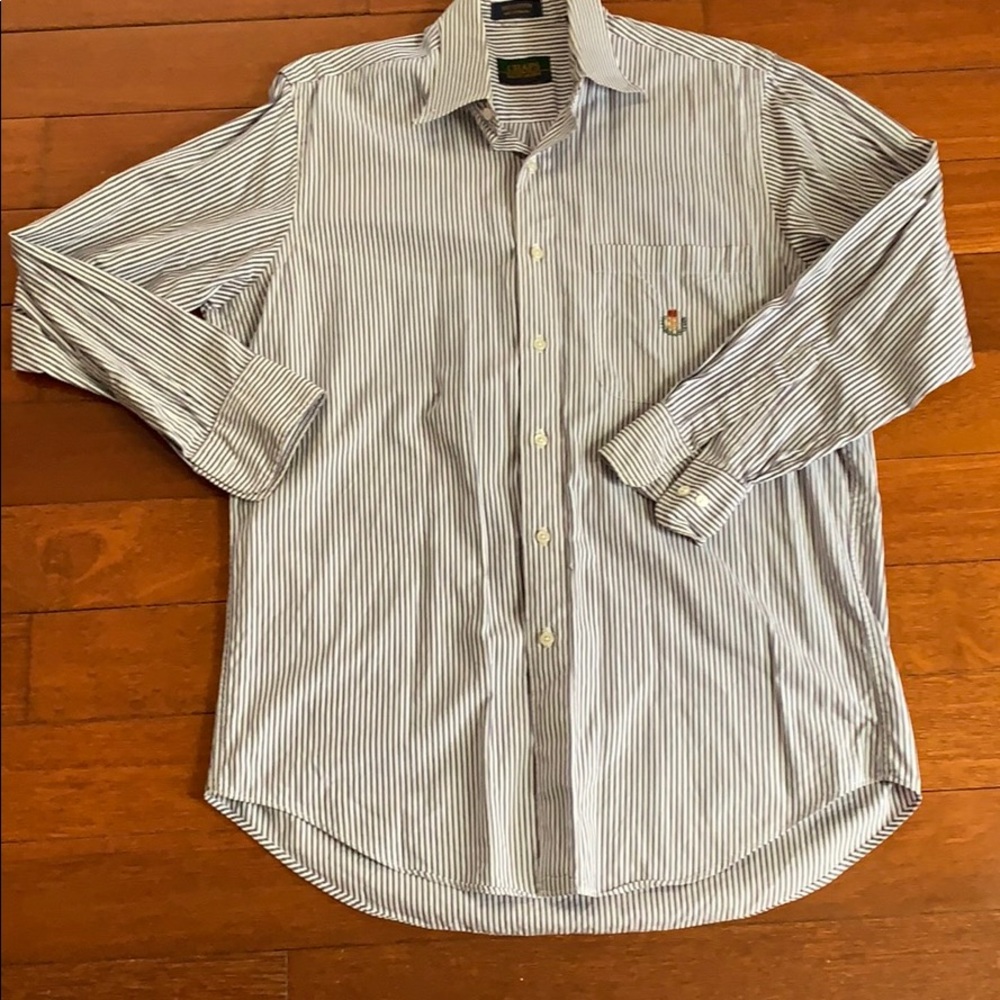 Chaps Ralph Lauren size medium buttonup very clean